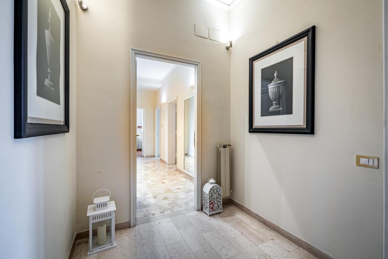 Yid D'azeglio Luxury With Parking Apartment